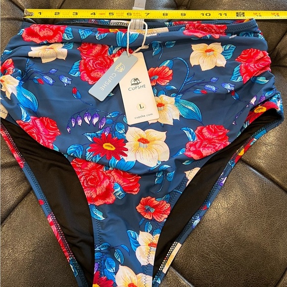 NWT Women’s Cupshe Colorful Floral Swim Bottoms Size Large - Picture 6 of 10